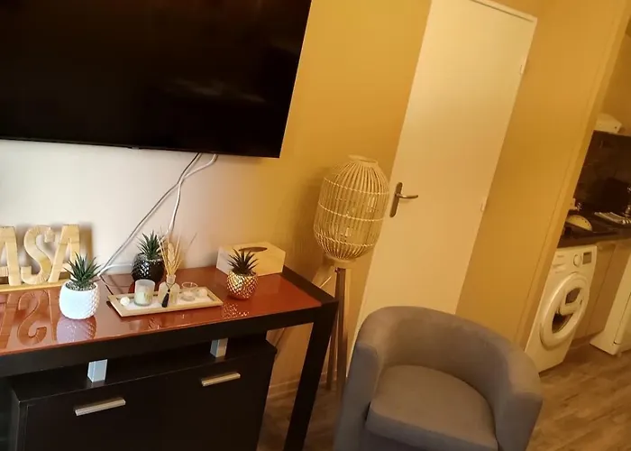 T2 - Confort Et Cosy - Piscine Apartmán *